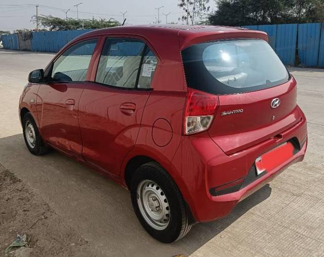 https://images10.gaadi.com/usedcar_image/4379095/original/processed_cb0331d8-bd28-4f73-9194-7a34644fa124.jpg?imwidth=6402