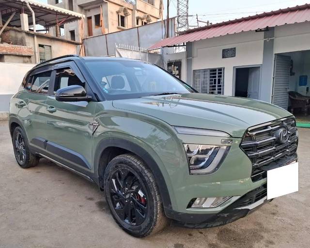 https://images10.gaadi.com/usedcar_image/4379119/original/processed_c2776b949e67fbf2571a91b6c344233e.jpg?imwidth=6400