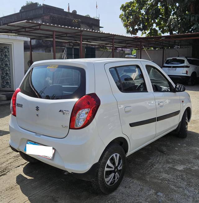 https://images10.gaadi.com/usedcar_image/4379135/original/processed_6040381b55e0f2ccb75b5006d42d68dc.jpeg?imwidth=6402