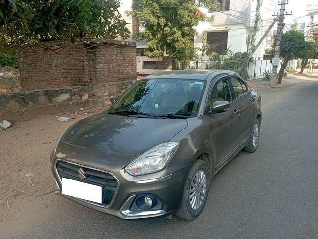 https://images10.gaadi.com/usedcar_image/4379147/original/b25ae95c4f5d787cd70f884abf78f4d0.jpg?imwidth=6401