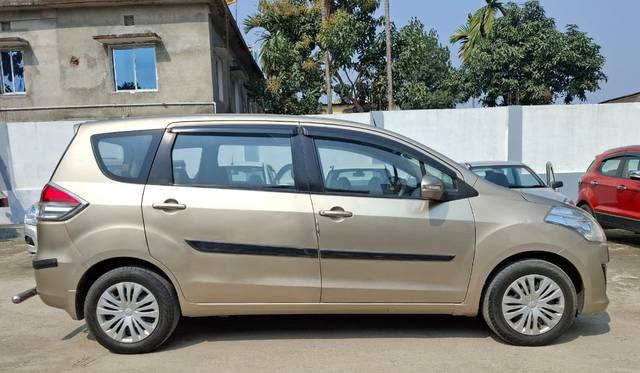 https://images10.gaadi.com/usedcar_image/4379155/original/647b65e3eecde51903f5043a85e4d413.jpg?imwidth=6401