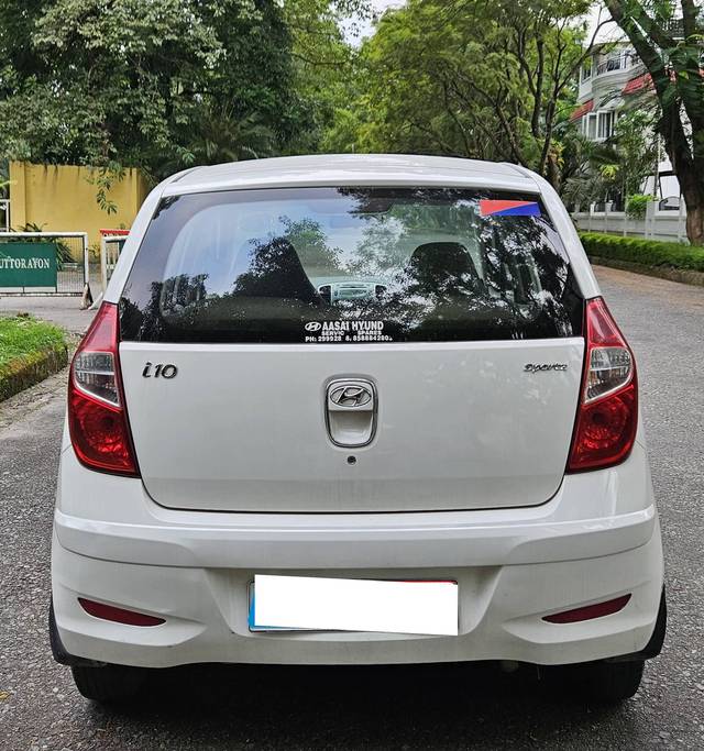 https://images10.gaadi.com/usedcar_image/4379218/original/processed_32d01d1e1b70c56c7842fdbc6e61b946.jpeg?imwidth=6402