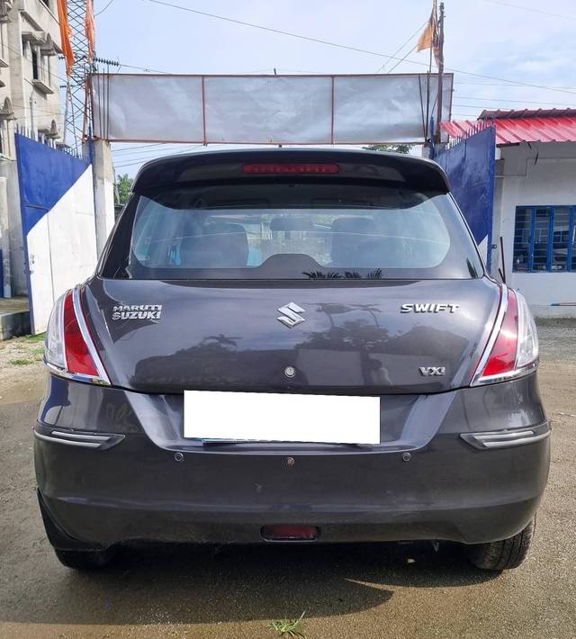 https://images10.gaadi.com/usedcar_image/4379227/original/processed_abe7b7971b1e484e02b38de32f03b230.jpeg?imwidth=6402