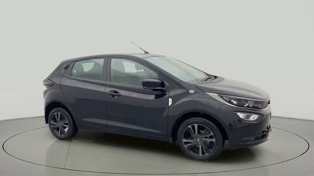 https://images10.gaadi.com/usedcar_image/4379263/original/d280c3e7b4dd35a6b0801f8c6f448d6e.jpg?imwidth=6400