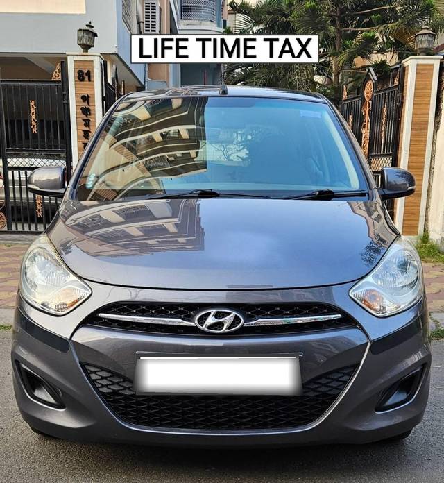 https://images10.gaadi.com/usedcar_image/4379337/original/processed_1e905e48d76a5ca1329572efe3b91b97.jpg?imwidth=6402