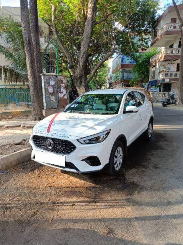 https://images10.gaadi.com/usedcar_image/4379389/original/6d304d6cb8d39067a5ebb7826e3cdd96.jpg?imwidth=6400