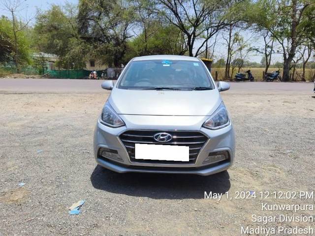 https://images10.gaadi.com/usedcar_image/4379418/original/processed_408603d0-be6d-4220-a146-49af8aecf5ae.jpg?imwidth=6400