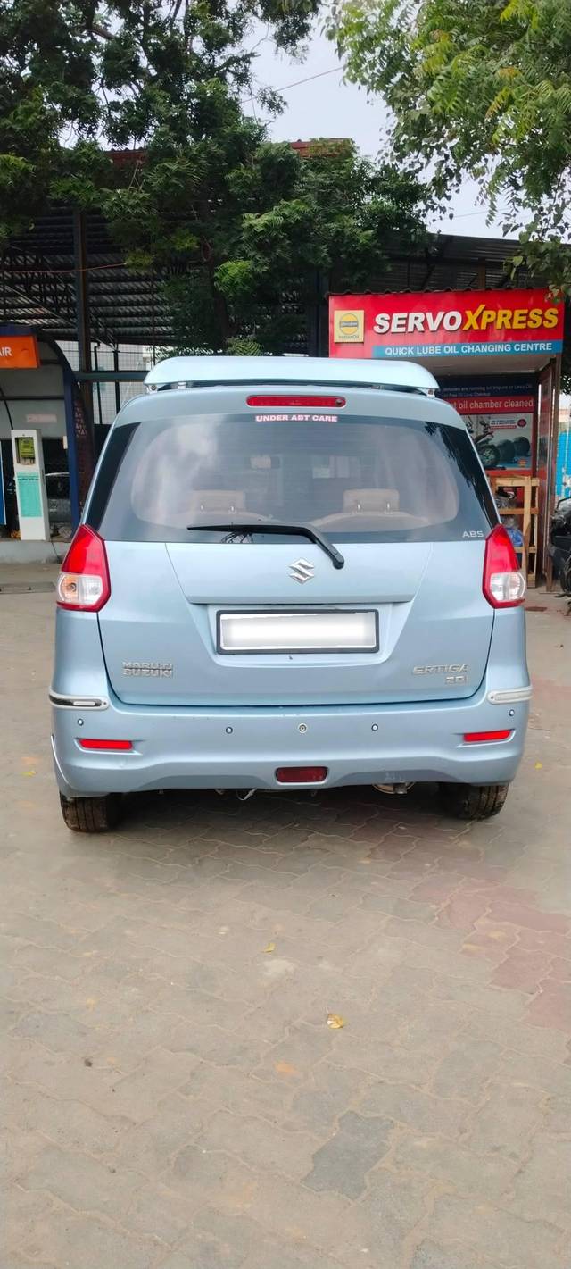 https://images10.gaadi.com/usedcar_image/4379463/original/processed_ed3779709ac0fe29fb4f61193b2811cd.jpeg?imwidth=6401