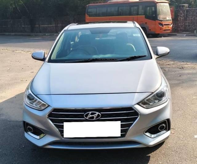 https://images10.gaadi.com/usedcar_image/4379525/original/processed_87b12a566dccaef31193da0339c7788f.jpg?imwidth=6400