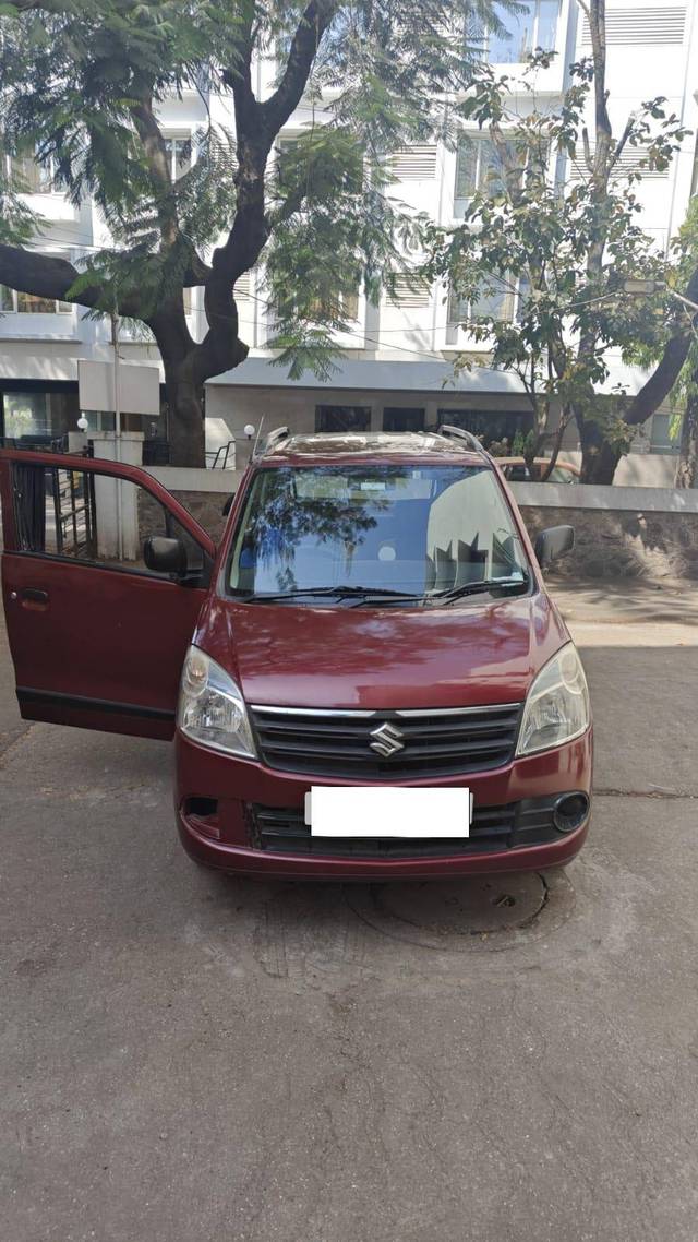 https://images10.gaadi.com/usedcar_image/4379630/original/c987325ab9693ddcc243233382866a4e.jpg?imwidth=6400