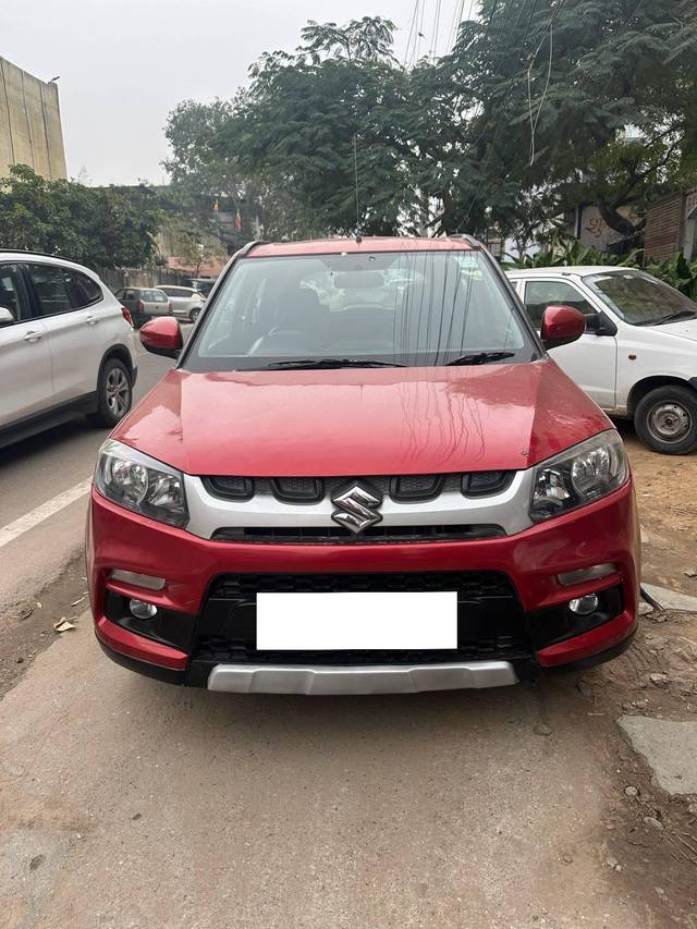 https://images10.gaadi.com/usedcar_image/4379652/original/processed_741a4e5916eaa094a8977139694b4de8.jpg?imwidth=6402