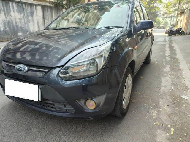 https://images10.gaadi.com/usedcar_image/4379757/original/54173db718ecdd93f379f5647ead2404.jpg?imwidth=6400