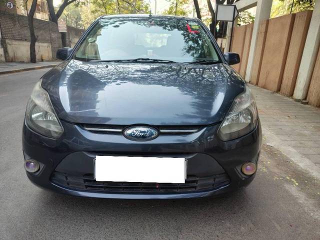 https://images10.gaadi.com/usedcar_image/4379757/original/c748703a34c70c37b062a041d8e80e47.jpg?imwidth=6402