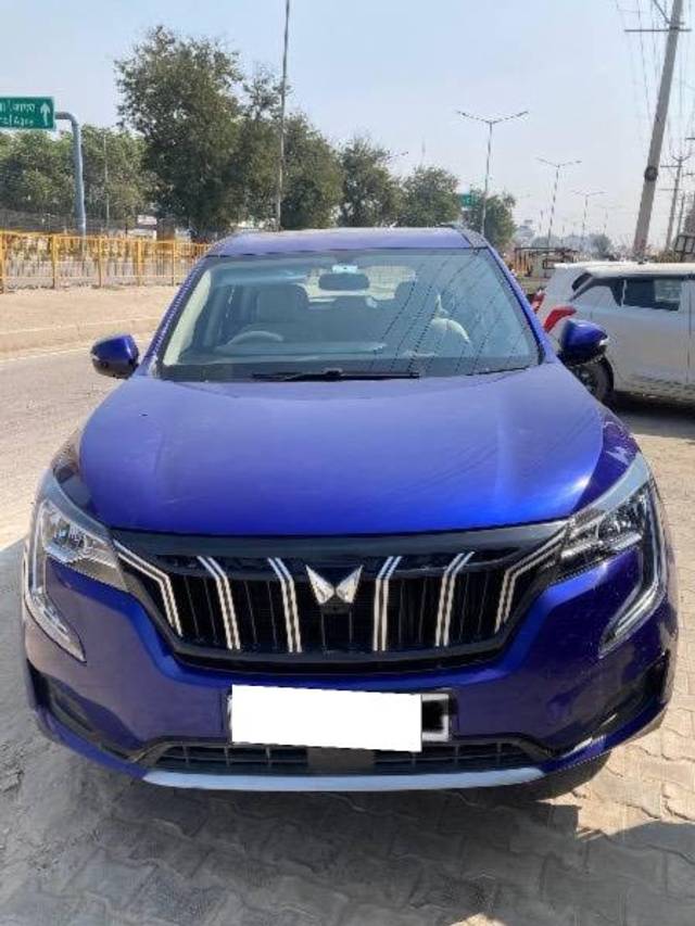 https://images10.gaadi.com/usedcar_image/4379777/original/processed_203a5634-67f0-42ba-aaeb-e8ce5b782ee7.jpeg?imwidth=6400