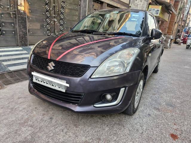 https://images10.gaadi.com/usedcar_image/4379822/original/processed_442845ccb1364be2251ffb7f0c0f4480.jpg?imwidth=6402