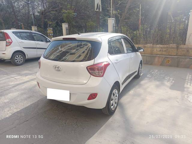 https://images10.gaadi.com/usedcar_image/4379920/original/processed_cc66a09c199d50a882fd3eb18a3e3e6e.jpg?imwidth=6401