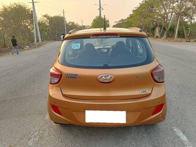 https://images10.gaadi.com/usedcar_image/4380080/original/processed_71142cd6308704452f3e0afeee049d43.jpg?imwidth=6402