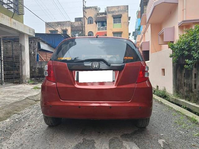 https://images10.gaadi.com/usedcar_image/4380088/original/processed_b7af950578644a5112edaf4ee16a19aa.jpg?imwidth=6401