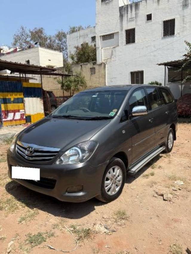 https://images10.gaadi.com/usedcar_image/4380144/original/processed_df116f08-67a2-4c7b-b3dd-5281474cb919.jpeg?imwidth=6402