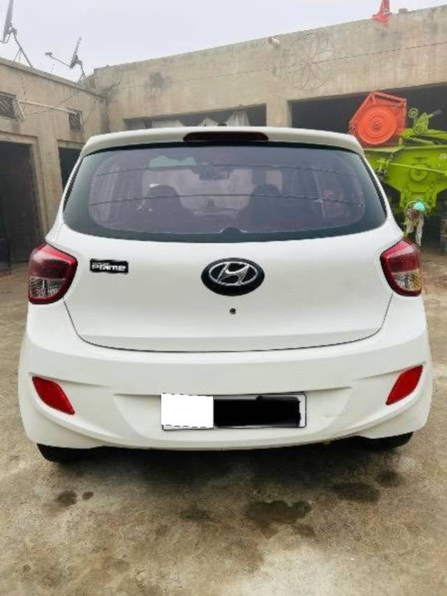 https://images10.gaadi.com/usedcar_image/4380250/original/processed_a9477628-0f6a-4b5f-b634-e35b94d29bec.jpeg?imwidth=6402