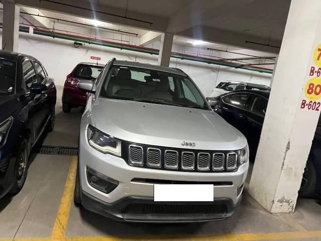 https://images10.gaadi.com/usedcar_image/4380362/original/processed_93277fc7-ca26-4b06-98e6-053d9d2126e4.jpeg?imwidth=6400