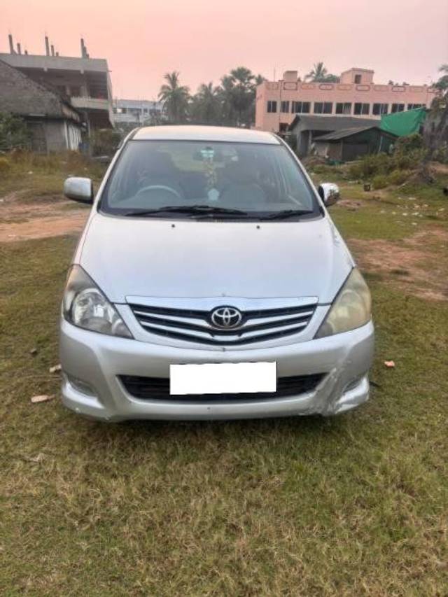 https://images10.gaadi.com/usedcar_image/4380377/original/processed_f6208265-77d9-4497-aa95-d904e44ca043.jpg?imwidth=6402