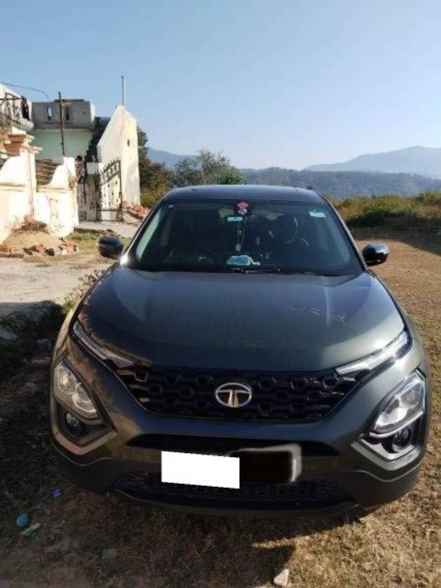 https://images10.gaadi.com/usedcar_image/4380386/original/processed_592941c6-cb9f-437d-9394-1be82ac056ef.jpeg?imwidth=6400