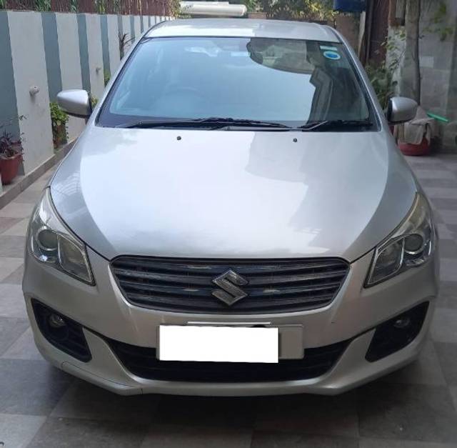 https://images10.gaadi.com/usedcar_image/4380389/original/processed_2464a667-16b9-4382-a9b6-35633ff40f25.jpg?imwidth=6402