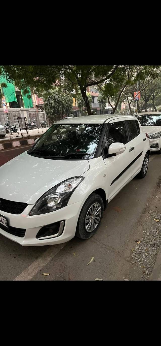 https://images10.gaadi.com/usedcar_image/4380408/original/processed_2083de5826ef69bf5754eb1d7e1de9ab.jpg?imwidth=6401