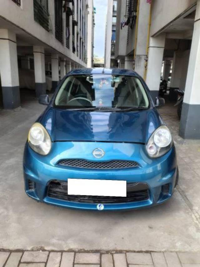 https://images10.gaadi.com/usedcar_image/4380474/original/processed_0e048253-3174-4219-b9d7-8893957130cb.jpg?imwidth=6401