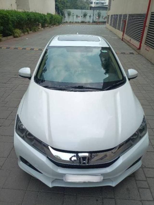 https://images10.gaadi.com/usedcar_image/4380526/original/067bd0f3b168a3b4b5f0cdf232d703e8.jpg?imwidth=6401