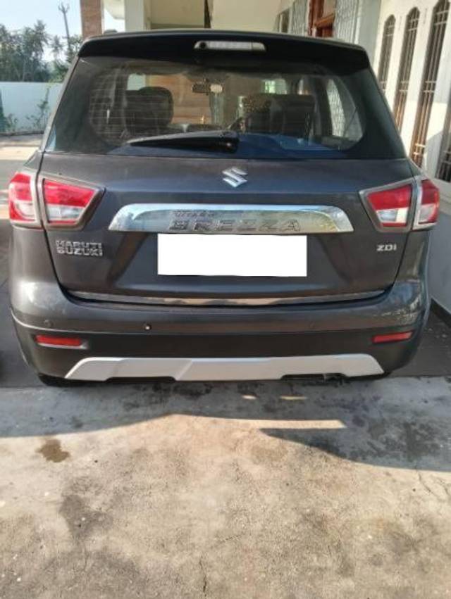 https://images10.gaadi.com/usedcar_image/4380647/original/processed_58d2ce81-13c2-40b8-ae02-0ccaf082392d.jpg?imwidth=6401