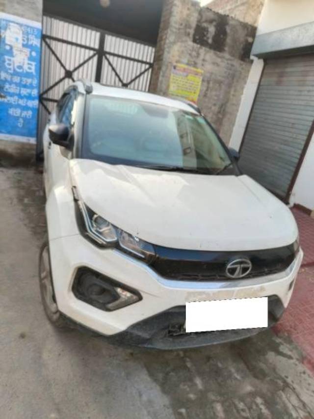 https://images10.gaadi.com/usedcar_image/4380666/original/processed_7747e703-ada5-493d-bda9-1ffd7afb6d2d.jpg?imwidth=6400