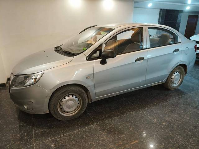 https://images10.gaadi.com/usedcar_image/4380698/original/6a1f28f7ed95c2b26ef60d2fc022f0c1.jpg?imwidth=6402