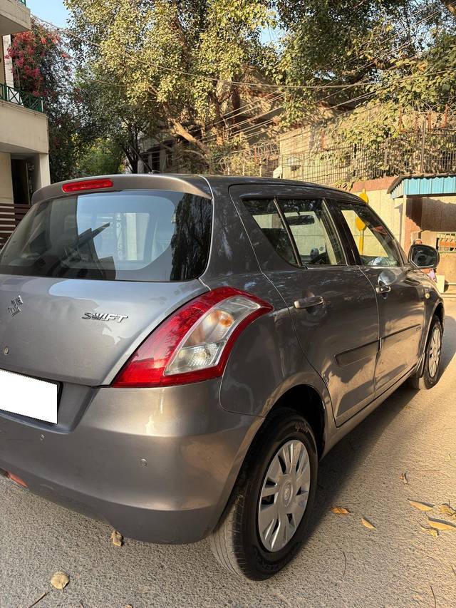 https://images10.gaadi.com/usedcar_image/4380811/original/processed_f70c2ea21a7285e9522f1253cb651792.jpg?imwidth=6401