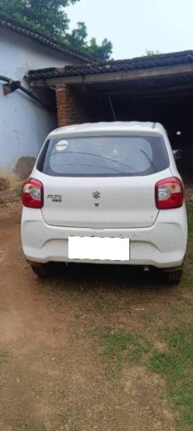 https://images10.gaadi.com/usedcar_image/4380835/original/processed_b82461a2-64ff-4854-b265-354875cdfc57.jpg?imwidth=6401