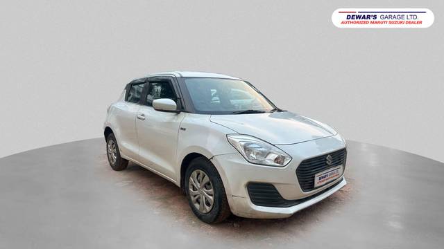 https://images10.gaadi.com/usedcar_image/4381113/original/processed_71ffdcb2d03fe6be7b6847232ea113f8.jpg?imwidth=6400