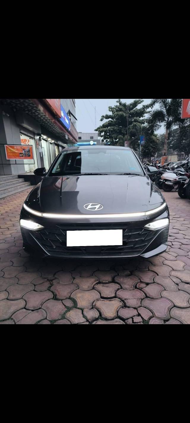 https://images10.gaadi.com/usedcar_image/4381324/original/processed_d4389ac54735daeafbf8ee56d4cfee04.jpg?imwidth=6401