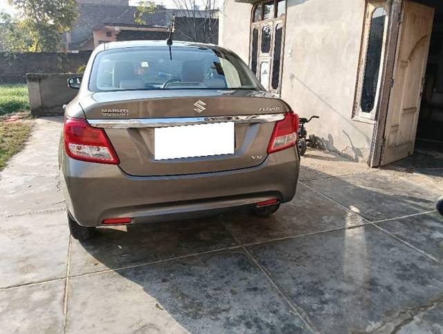 https://images10.gaadi.com/usedcar_image/4381801/original/processed_3d6d51ec-9b1f-489e-a43b-4d47611d8d2d.jpg?imwidth=6401