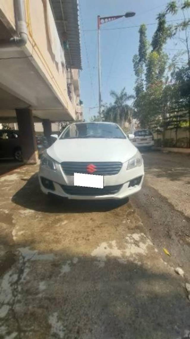 https://images10.gaadi.com/usedcar_image/4382060/original/processed_c6692f0b-d5a9-45d3-8126-006090906f8c.jpg?imwidth=6400