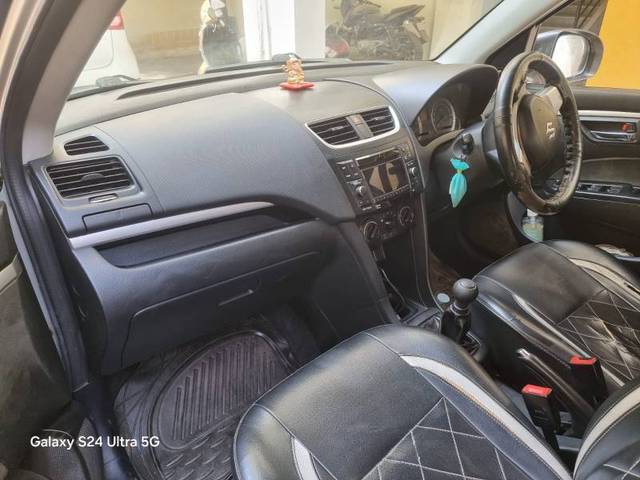 https://images10.gaadi.com/usedcar_image/4382087/original/02fefb21dda409b9eab94768bff53db2.jpeg?imwidth=6401