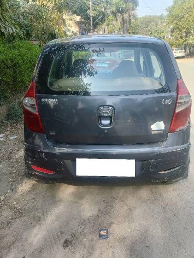 https://images10.gaadi.com/usedcar_image/4382131/original/dad09f83f9a184059cd1bc22d9553c1f.jpg?imwidth=6401