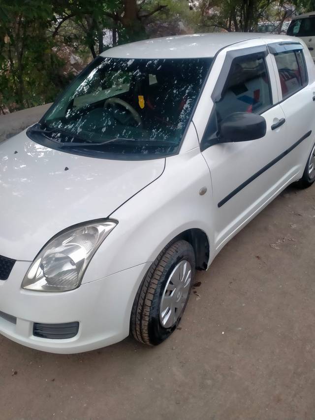 https://images10.gaadi.com/usedcar_image/4382347/original/f81d21e32c8259d7bbdec2baeee01225.jpeg?imwidth=6400