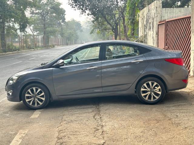 https://images10.gaadi.com/usedcar_image/4382375/original/88c9cbdb4c8e9aa3e8ec7236f4632396.jpg?imwidth=6402