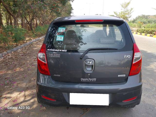 https://images10.gaadi.com/usedcar_image/4382409/original/processed_dd5425e024a2c866ab8d980aa5e297fa.jpg?imwidth=6401