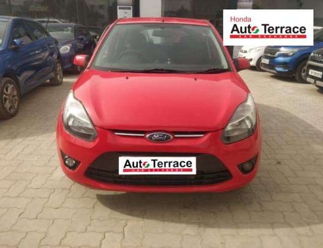 https://images10.gaadi.com/usedcar_image/4382432/original/0067875cff3a79ec1922e3024d79f260.jpeg?imwidth=6400