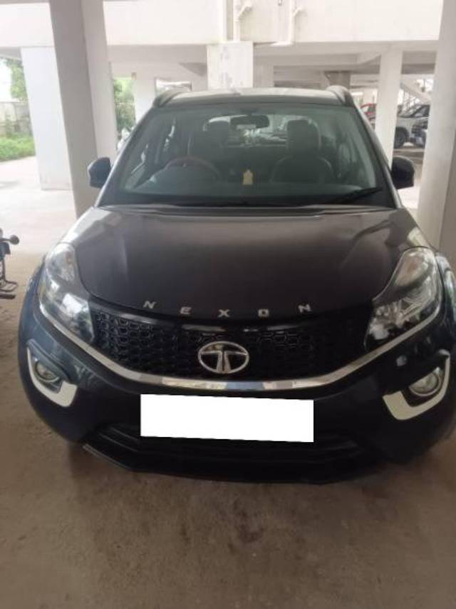 https://images10.gaadi.com/usedcar_image/4382600/original/processed_f66dba57-83e8-4f73-a05d-c6f3963a1a5a.jpg?imwidth=6400