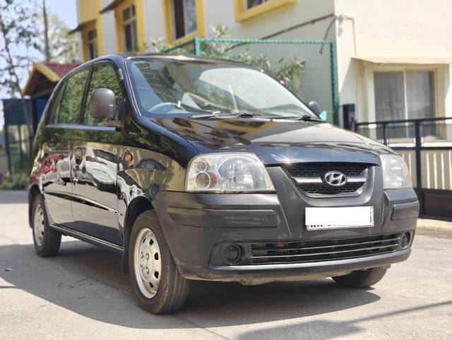 https://images10.gaadi.com/usedcar_image/4382727/original/processed_66272c275d85e43c7d47e462e88da2cb.jpg?imwidth=6400