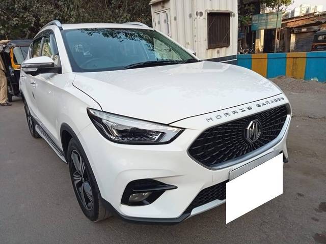 https://images10.gaadi.com/usedcar_image/4383042/original/processed_5c5c783d39363bbc808bb62c098cb538.jpg?imwidth=6400