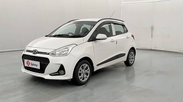https://images10.gaadi.com/usedcar_image/4383168/original/4ed6e51f347d8685fac066813d83888c.JPG?imwidth=6400